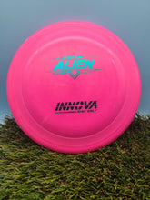 Load image into Gallery viewer, Innnova Nexus Plastic Alien Putter