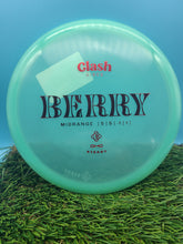 Load image into Gallery viewer, Clash Discs Steady Plastic Berry Midrange