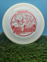 Load image into Gallery viewer, Innova Star Plastic Alien Putt Approach