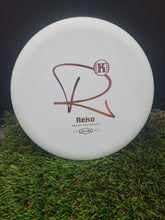 Load image into Gallery viewer, Kastaplast REKO K3 Plastic Putter
