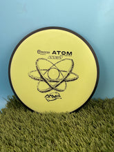 Load image into Gallery viewer, MVP Electron Plastic Atom Putter