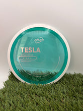 Load image into Gallery viewer, MVP Proton Tesla Distance Driver