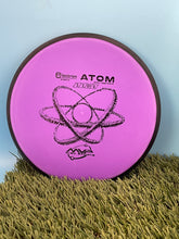 Load image into Gallery viewer, MVP Electron Plastic Atom Putter