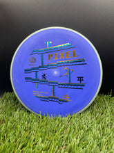 Load image into Gallery viewer, Axiom Simon Lizotte SE Electron Pixel Putter