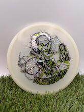 Load image into Gallery viewer, Discraft Glow Buzzz