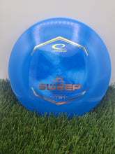 Load image into Gallery viewer, Latitude 64 Royal Plastic Sweep