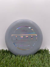 Load image into Gallery viewer, Discraft McBeth Luna Approach/Putt
