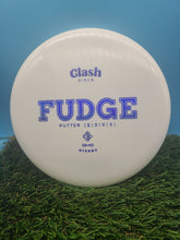 Load image into Gallery viewer, Clash Discs Fudge Putter
