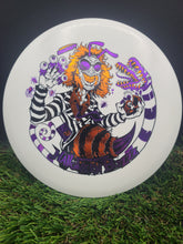 Load image into Gallery viewer, Discraft 2024 GLOW Halloween Buzzzjuice Buzzz Midrange-3 Foil
