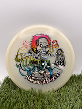 Load image into Gallery viewer, Discraft Glow Buzzz

