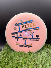 Load image into Gallery viewer, Axiom Simon Lizotte SE Electron Pixel Putter
