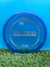 Load image into Gallery viewer, Discraft Z-Line Plastice Meteor Mid Range
