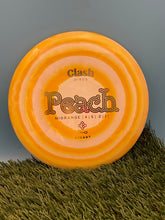 Load image into Gallery viewer, Clash Discs Steady Plastic Peach Midrange
