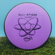 Load image into Gallery viewer, MVP Electron Plastic Atom Putter
