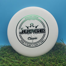 Load image into Gallery viewer, Dynamic Discs Classic Emac Judge Putter
